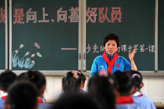 吉拉西希望能留在德甲直到本赛季结束，以争取金靴奖并将斯图加特带回到欧战，并且到时候他也有足够的时间来适应新球队。